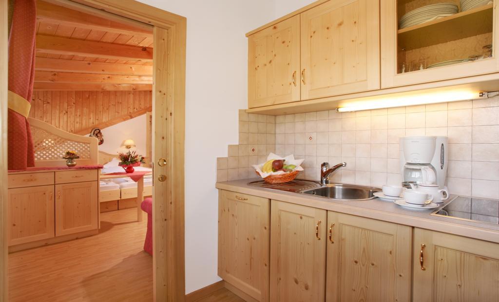 Garni B&B Schenk Сельва-ді-Валь-Гардена Номер фото